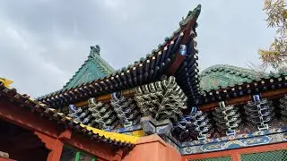 Тревел ту Монголия. Улан-Батор. Шолондо и быт туриста. Очень вкусные бузы. Красивые храмы и пагоды.