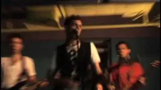 Rule the World, Helium3 band.