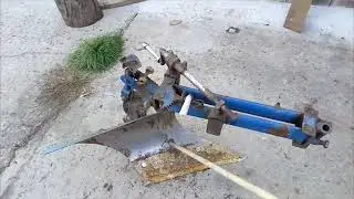 The plow pulls to the side, jumps out, Reasons!