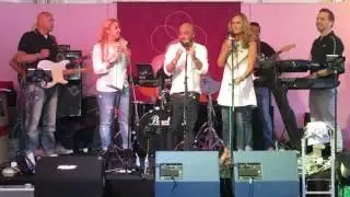 Kiss the Groove, Tong Tong Fair 2016, 3th of June