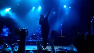 Sleeping With Sirens - Kick Me (Live, 2017, Moscow)