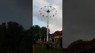 Sky High Swings🤩  #shorts #ytshorts #shorts #fyp #funfair  #trending  #sky #trendingviral