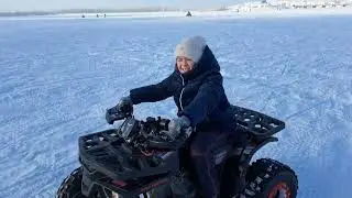 Покатушки на квадроцыкле по озеру