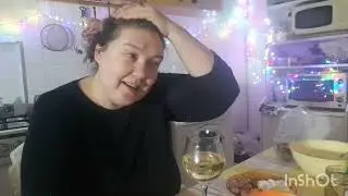 Проводила маму