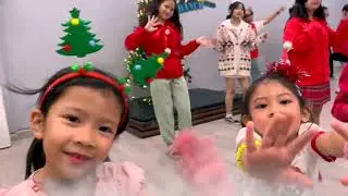 Youtube   038   PP   คลิปเต้น  พีพี แดนซ์ สตูดิโอ   Christmas VDO   18 December 2022