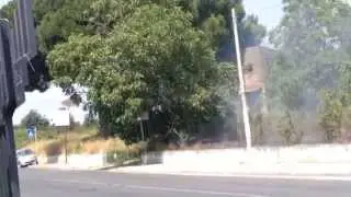 calvizzano in via della resistenza.  incendio domato dal 115