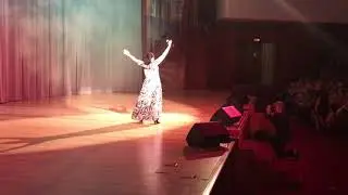 Раиса Отрадная -  Карета (концертное видео)