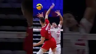 Monster spike by Alex Grozdanov 😮‍💨 #epicvolleyball #volleyballworld #volleyball