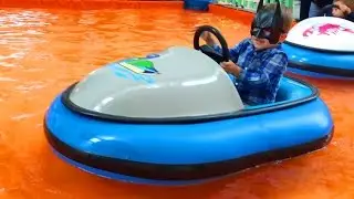Super-Héros Adam Test Voitures