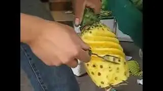 Pineapple Cut and Clean Very Fastly