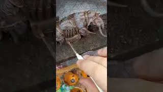 How to paint leather for miniatures.