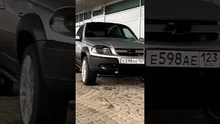 Поставил 18 диски на ниву шевроле. На сколько мм занижать ?  #тюнинг #шнива