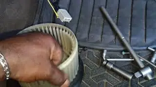 Ford explorer A C blower and fan resistor location