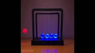 Newton's LED cradle 💙