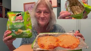 Lunch with me Pizza and Pringles Mingles!