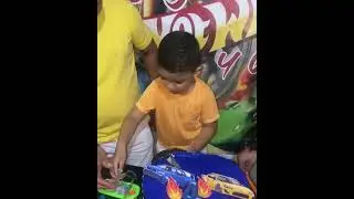 para quem vai o primeiro pedaço?