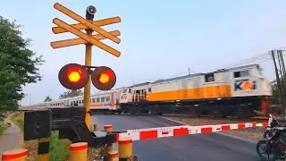 Perlintasan Kereta Api ALKMAAR | Jalan Provinsi | Nasional