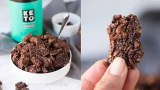 Chunky Chocolate KETO Granola // Perfect Keto Cereal