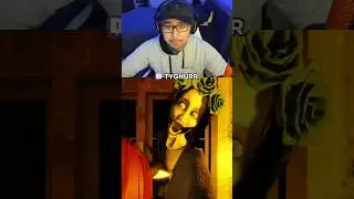 WHY SHE KINDA… #roblox #robloxhorror #themimic #robloxshorts #gaming #shorts