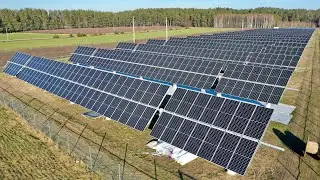 Farma solar tracker - jedno osiowa (single axis). Sterowana sztuczną inteligencją AI.