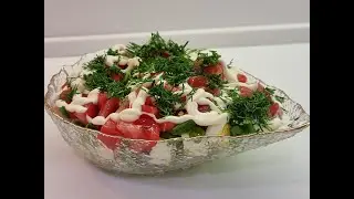 Салат из консервированного тунца в собственном соку.