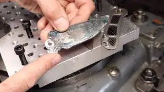 Couteau pliant en damas