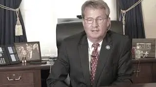 HISTORIC UFO VIDEO - Tim Burchett / Ron James