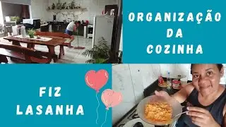 💙ORGANIZAÇÃO DA COZINHA ☺️FIZ LASANHA PARA O ALMOÇO 😋