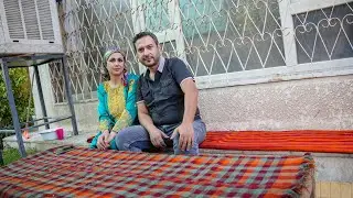 روتين بناء المظلة الكبيرة في منزل