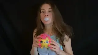 asmr gum snapping, chewing cracking sound