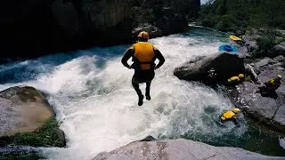 Diversión máxima haciendo rafting en Montanejos (Castellón)