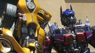 TRANSFORMERS' Optimus Prime's $2K Gold Statue & Speech at UNIVERSAL STUDIOS HOLLYWOOD, California
