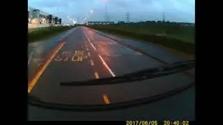 HGV Dashcam UK. The occasional funny side.