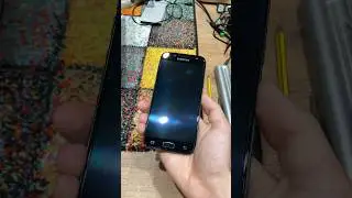 I brought this Samsung Mobile Phone for 10 bucks. Who thinks that it works ? #shorts