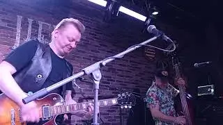 Crazy Men Crazy - You're loosing your love