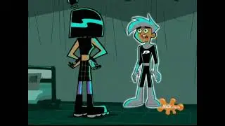 Danny Phantom Checks on Sam