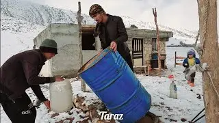 The battle of the nomadic family: to build a nomadic shelter in the mountains