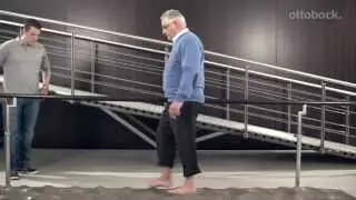 Silicone partial foot prosthesis - Characteristics and foot rollover
