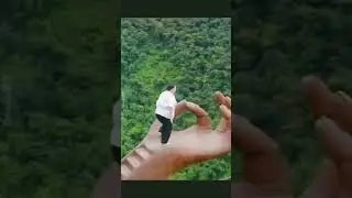 толстая женщина упала с руки 