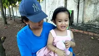 រាំកំសាន្តពេលទំនេរជាមួុយម៉ាក់ - Dancing