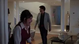 Rey es apuñalado por defender a Merlin