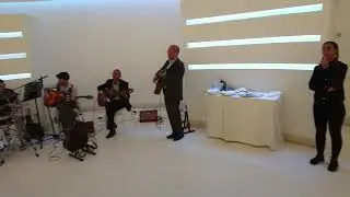 Tyl plays and sings Ed Sheeran - Perfect