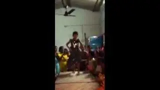 Catwalk by the little ones from Dantewada