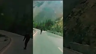 Skateboarding X KKH