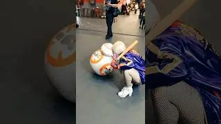 Харли и дроид нашли друг друга 