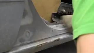 I remove bugs from the car body