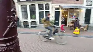 Rökbåten har nyss åkt förbi