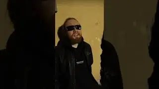 Крутые мужики и ножи