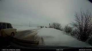 Сугробы на трассе