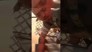 Ваш Дамир остался с вами? 